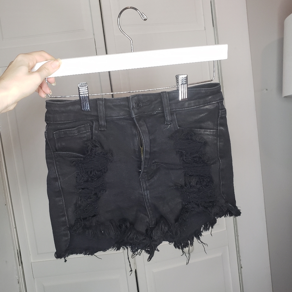 Cute black denim ripped shorts